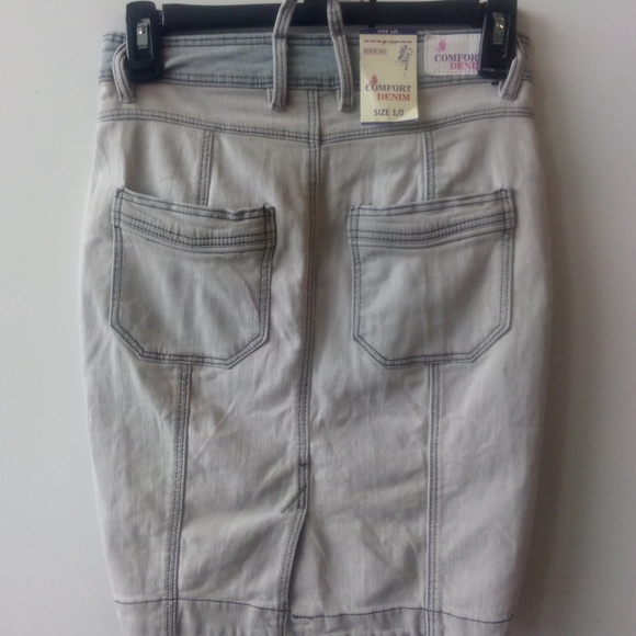 Pencil Jean skirt - Picture 9 of 12